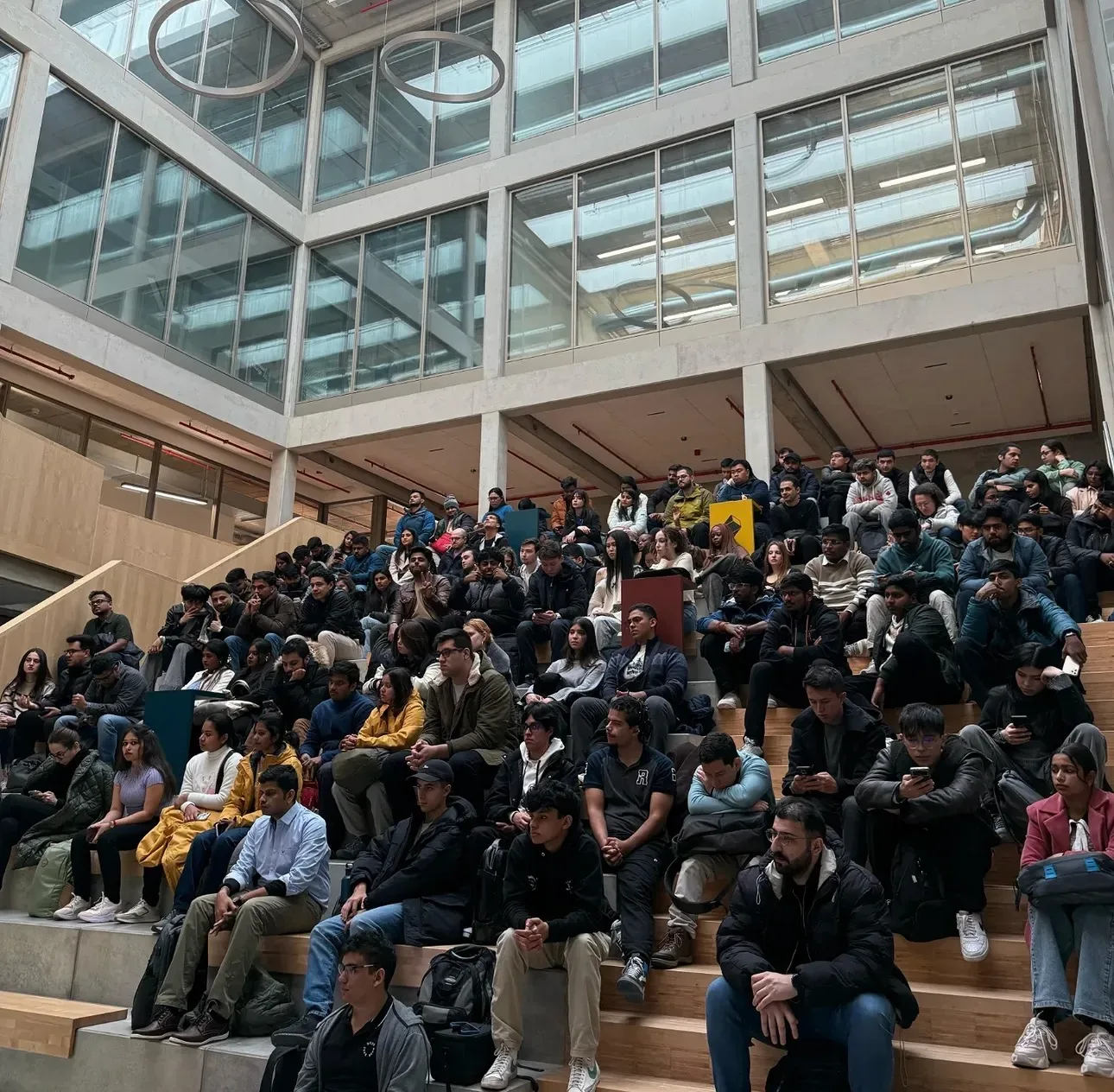 UE Potsdam · campus atrium